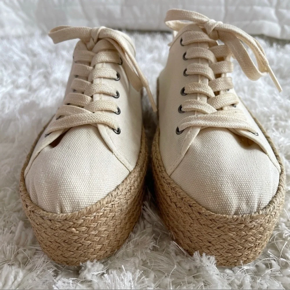 Pull & Bear women fashion platform sneakers size 6.5